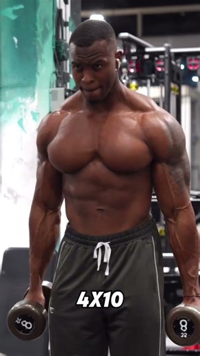 Full Arm Workout🔥 Code: Chris10 Workout Details ⬇️ 1️⃣Bicep Curls 4x10 Superset Hammer Curls