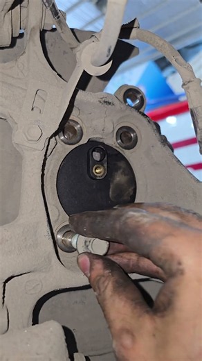 mazda back wheel bearing replace #automobile #mechanic #short #idea