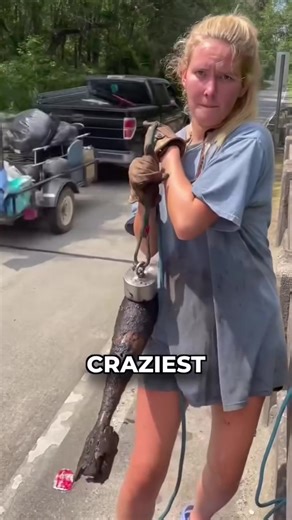 Craziest Magnet Fishing Finds #treasurehunting #magnetfishing #discovery #craziest #things