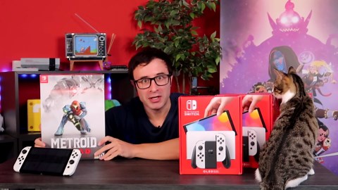 El compa Ray Bacon abre la edición especial de Metroid entre varias Nintendo Switch OLED 😅