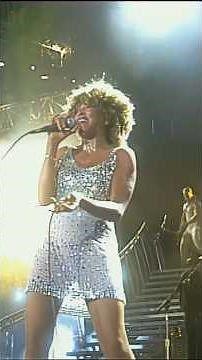 Tina Turner sings her powerful song The Best in Amsterdam in 1996 pt4