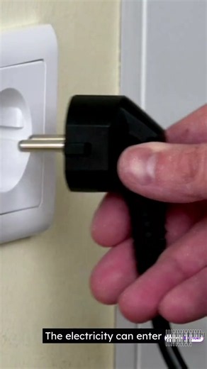 Why Do People Get Electric Shocks? ⚡