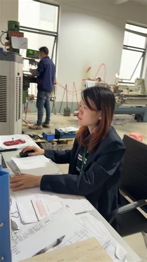 Direct source factory with self-developed design drawings for custom plastic extrusion machines