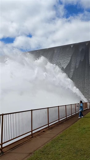 Tinaroo Dam #athertontablelands | Mother Cindy of Australia