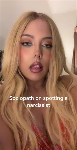 Spotting a Narcissist: Insights from a Sociopath
