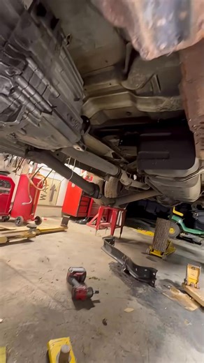 Mechanics Jackstand Mod Cut Down Screw Jack Table die cart lift table hack | Old Tender Man