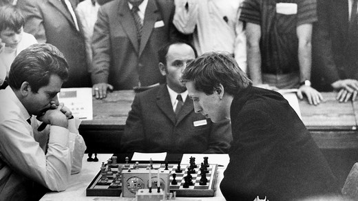 Boris Spassky, Soviet chess champion who lost to Bobby Fischer, dies at 88