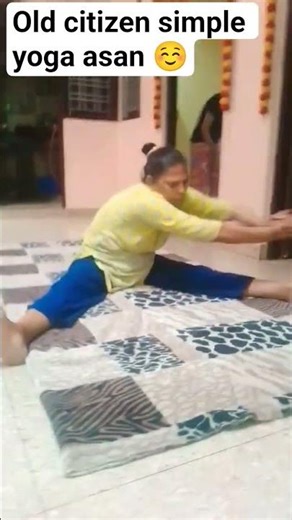 simple yoga senior citizens