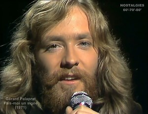 70's... "Fais-moi un signe" : une chanson quasi mystique qui s'inscrivait dans la mouvance hippie de l'époque... Elle permit à son interprète de remporter la Rose d'or du festival de Juan-les-Pins. Une pensée pour Gérard Palaprat qui nous a quittés il y a 3 ans aujourd'hui... #GérardPalaprat | Nostalgies 60'-70'-80'