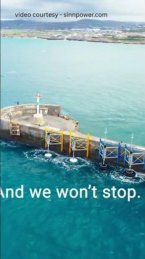 🌊 This Device Turns Ocean Waves into Unlimited Electricity!