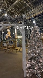 🎄Christmas is loading... only 55 days to go! 🎄 ✨ Experience the magic of the season without the rush by visiting us in the evening! 🌃 Enjoy a peaceful, stress-free shopping experience & then treat yourself to a delcious bite in one of our dining destinations: Winter Food Market Hours ❄️Monday - Friday 12pm - 8pm ❄️Saturday 11am - 7pm ❄️Sunday 11am - 4pm Tapas Bar Hours 🍷Monday – Friday 12pm - 9pm (last order time 8pm) 🍷Saturday: 12pm - 8pm (last order time 7pm) 🍷Sunday: 12pm – 4pm (last or