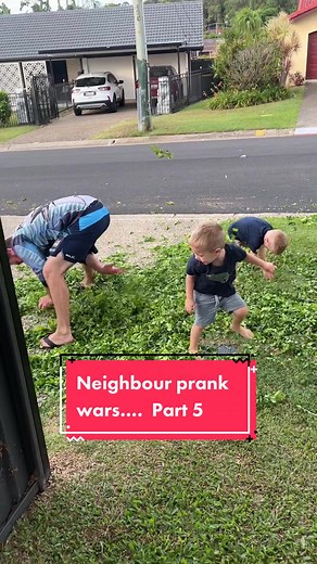 Neighbor Prank Wars Part 5: Hilarious Yard Antics