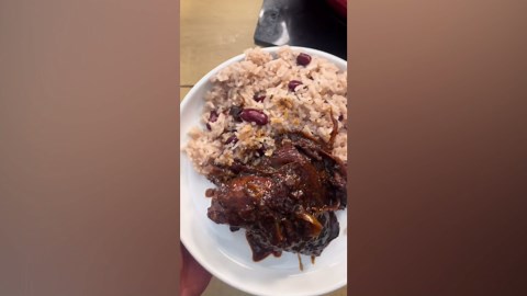 How to Make Rice and Beans with Braised Meat