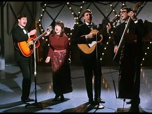 The Seekers (2 rare live songs from 1966) - When The Stars Begin To Fall & We're Moving On