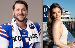 Hailee Steinfeld Stuns in Bold Magazine Shoot, Posing Topless with Dramatic Hairstyle - TMSPN