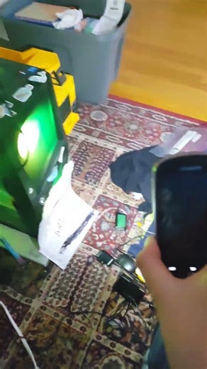 (my friend's phone) (I think battery problem) with Samsung SGH-t589