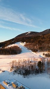 Looking for the ultimate winter getaway? With trails for every skill level, lift tickets, and lessons included, Club Med Québec Charlevoix is the ideal destination for your family ski escape. https://bit.ly/37Xg6nz 📹: Lauren Bull | Club Med
