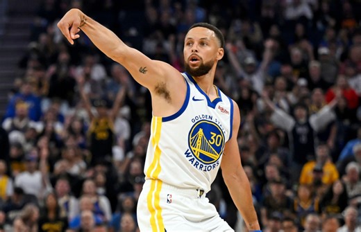 Warriors’ Steph Curry passes Spurs legend Tim Duncan with latest historic feat