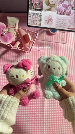 matching sanrio keychains with my favorite person 🥹🎀 #SanrioKeychains #MatchingKeychains #HelloKitty #Kuromi #Cinnamoroll