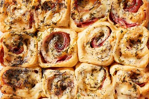 Ham & Cheese Pinwheels Are The Crowd-Pleasing Appetizer Your Party Needs