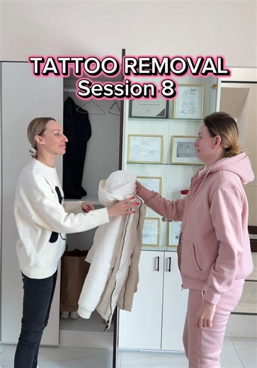 8th laser tattoo removal session — and the fading is clearly visible 🔥 Tattoo removal is a gradual process that requires proper timing and protocol. The laser breaks down ink particles, and the body naturally clears them through the lymphatic system. 🗓 Recommended interval: 6–8 weeks between sessions. This allows: • full skin recovery • effective pigment clearance • minimized side effects Each session brings you closer to clear skin. Patience and professional care make all the difference 🤍 Re