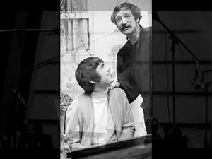 Richard Harris Sings "MacArthur Park" 1968