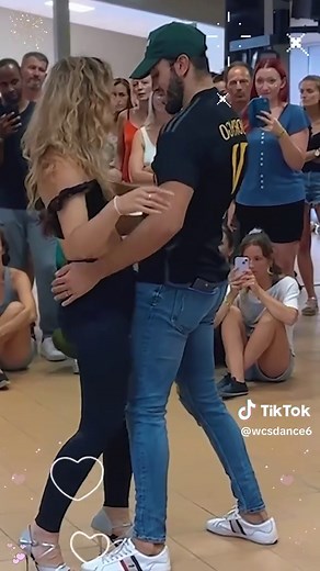 Discover Kizomba: The Essential Dance Guide