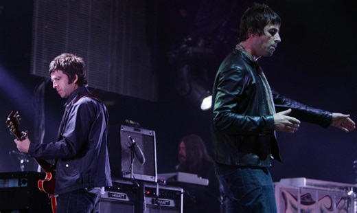 Le groupe de rock Oasis annonce sa reformation pour une tournée mondiale en 2025 | RTS