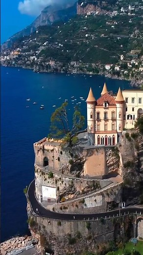 Amalfi Coast: The Most Beautiful Place to Visit in Italy