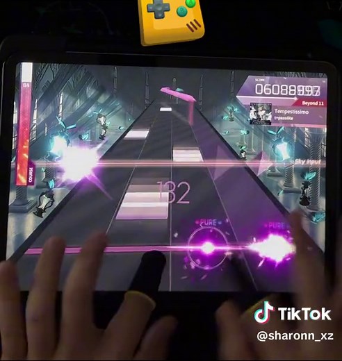 Radiant Genesis handcam : https://youtu.be/45-hCeLE9gY #Arcaea #arcaeagameplay #rhythmgame #rhythmgames #tempestissimo