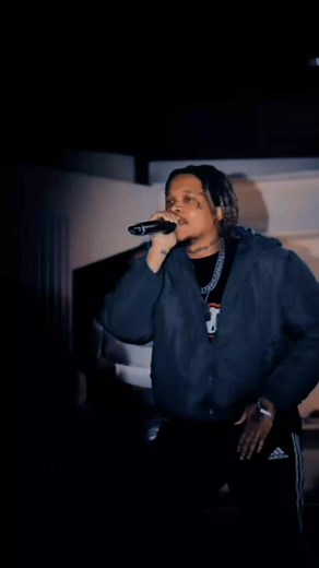 Roses - Saudi #saudirsa #sahiphop #hiphoplyrics #saudi #lyrics_songs #sarap