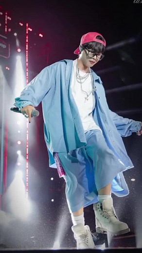 em ấy chê đồ tao mặc xấu quá...@Low G #lowg #đừng_để_tiền_rơi #dungdetienroi #rapper #xhtiktok