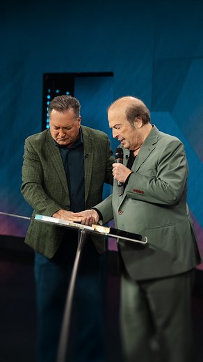 Are miracles, signs and wonders still for today? Ted Shuttlesworth - Faith Alive is seeing the deaf hear, the lame walk and miracles bring people to Christ as he’s inspiring others to believe for greater things! The evangelist and preacher joins this #MinistryNow to share on this and more of what he believes God is speaking for 2025 and why it’s important that we prepare for what God is doing in this hour! Drop “Miracles” for the link to watch the full video. | Daystar Television Network