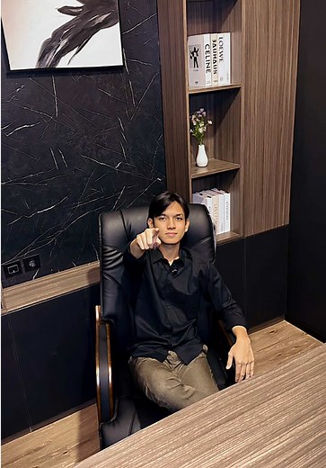 CEO Yang Sedang Menyamar di Battle of Star