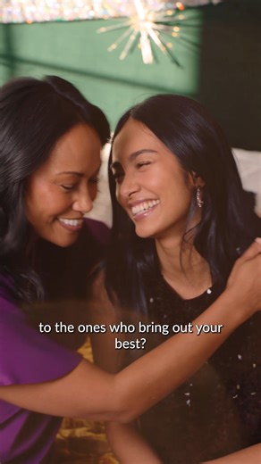 Add sparkle to every surprise ✨🎁 The perfect gift starts here. | Avon