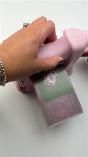 Renee Day on Instagram: "⭐️ Comment STAMP for links to these faux wax seals and the other supplies I used. I usually use real wax seals on my holiday mail, but with postage prices up, I went with a more affordable alternative. #papercraftersofinstagram #craftoftheday #craftylife #snailmailideas #stationerylovers #craftcommunity #happymailday #holidaycrafts #craftingfun #craftsofinstagram #makersgonnashare #snailmailing #cardmakingfun #craftlovers #christmascraft #craftingtime #embossed #greeting