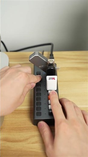 You Have HOW Many USB Devices?! 😱 — Acasis 10-Port Hub #acasis