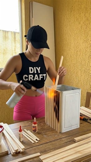 How to Make a Designer Plant Stand for $0! | Easy DIY Craft