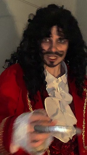 *insert caption here* #captainhook #captainhookcosplay #peterpan #halloweencostume #studioc