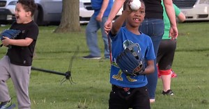 'Gives me complete relief': Project Play WNY provides free softball, baseball and T-ball leagues in Buffalo