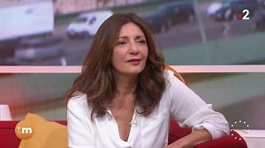 Valérie Karsenti en admiration totale devant le physique de Brad Pitt : Il est parfaitement sublime !