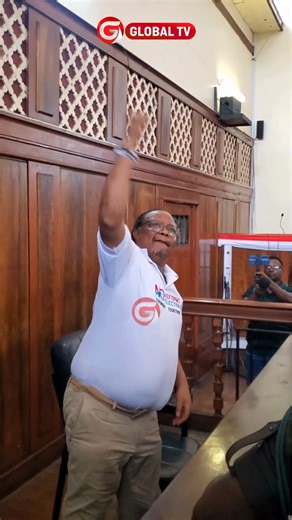 globalpublishers on Instagram: "Mwenyekiti wa Chama cha Demokrasia na Maendeleo (CHADEMA), Tundu Lissu akifikishwa kizimbani katika Mahakama Kuu ya Tanzania, Dar es Salaam leo, ambako kesi ya uhaini inayomkabili inaendelea kusikilizwa. Video full ipo YouTube ya Global TV 🔴 Tufuatilie kupitia YouTube ya Global TV, like, comment ili kuendelea kuhabarika kila siku kwa habari mbalimbali zenye ukweli na uhakika. #Globaltv #globaltvupdates #globaltvonline #255globalradio #globalpublishers"