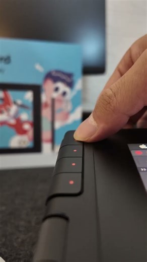 Full-screen drawing experience without breaking the bank. Artist 12 3rd is the answer.