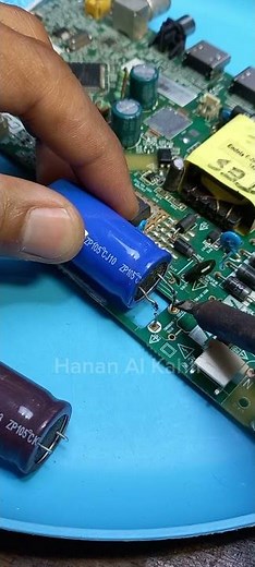 how to quickly replace a capacitor#capacitor #soldering