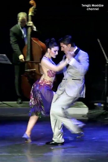 Tango dance video. "El huracan". タンゴダンスビデオ。 🕺💃 Julian Sanchez and Melina Mourino. 2