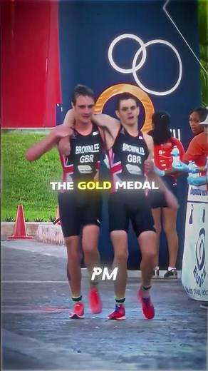 He Gave Up the Gold Medal to Help His Brother Finish🥹❤️ | Alistair Brownlee