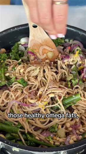 Omega-3 Sardine Pasta in 15 Minutes (Low Calorie & Delicious)