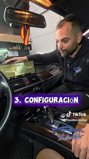 Montaje de Pantalla Linux en BMW X5: Proceso Completo