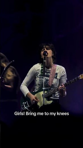 GIRLS live from Philly