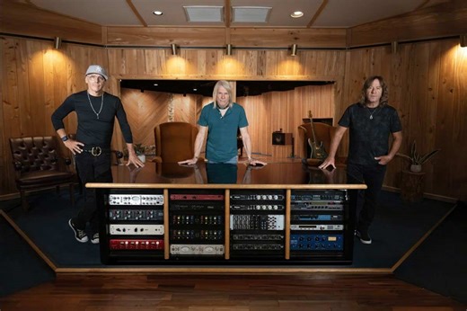 Steve Morse Band Returns With New Album Triangulation And A Touching Tribute